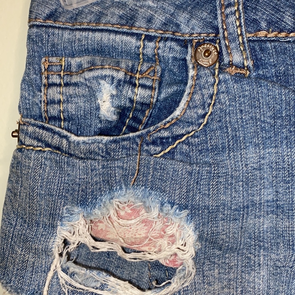 Jean shorts - Picture 3 of 5